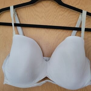 White Women's Underwire Bra